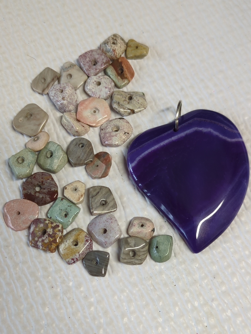 🏵️ B12 Purple Agate Heart Pendant with Mixed Stone Accent Beads